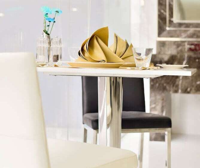 Отель Shilat Avenue Pattaya