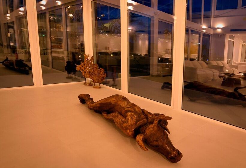 בית מלון כפרי Insula Alba Resort & Spa