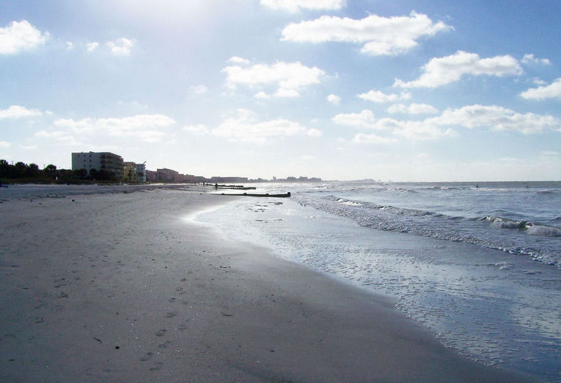 فندق Las Brisas Condominiums