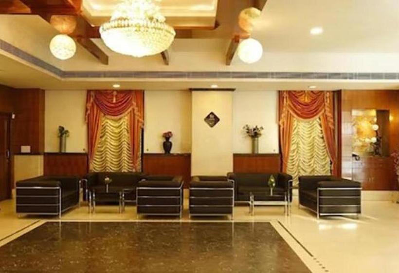 Fabhotel Prime Chennai Deluxe