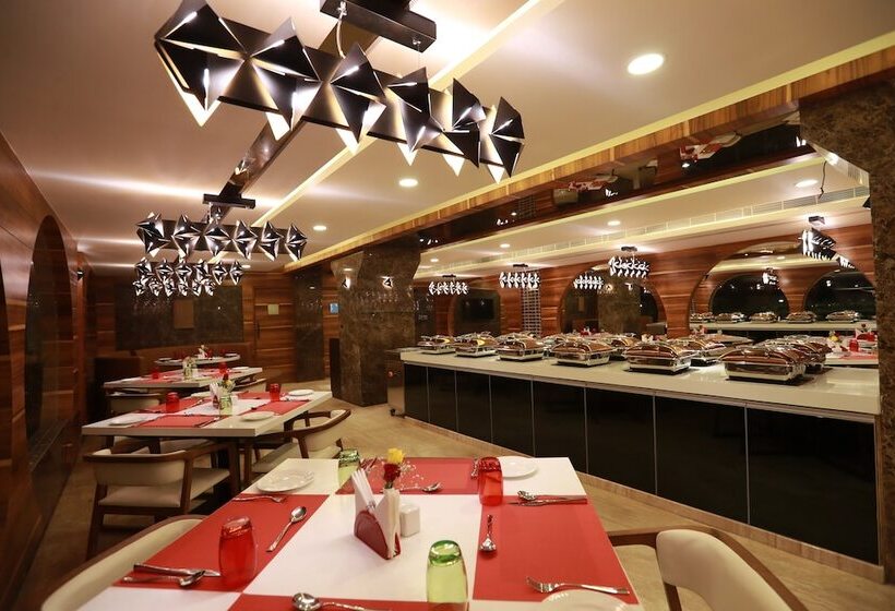 هتل Park Elanza Chennai