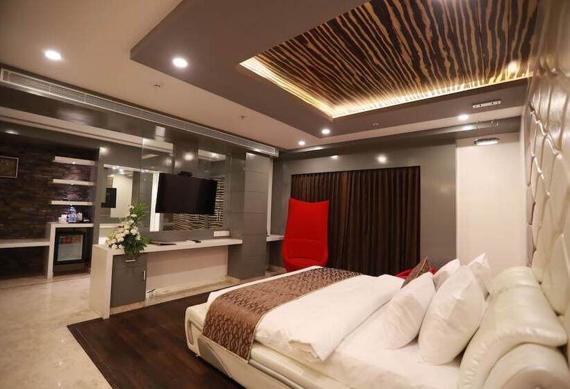 هتل Park Elanza Chennai