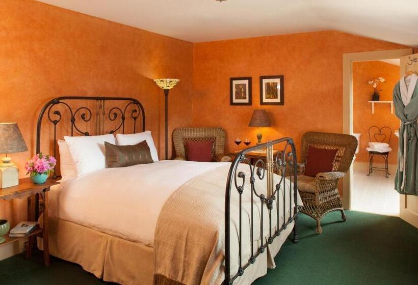 Отель Settlers Inn