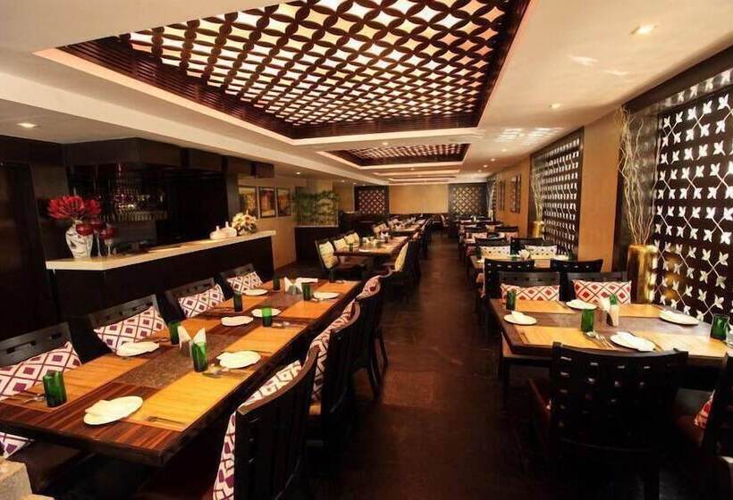 בית מלון כפרי Thulashi Park