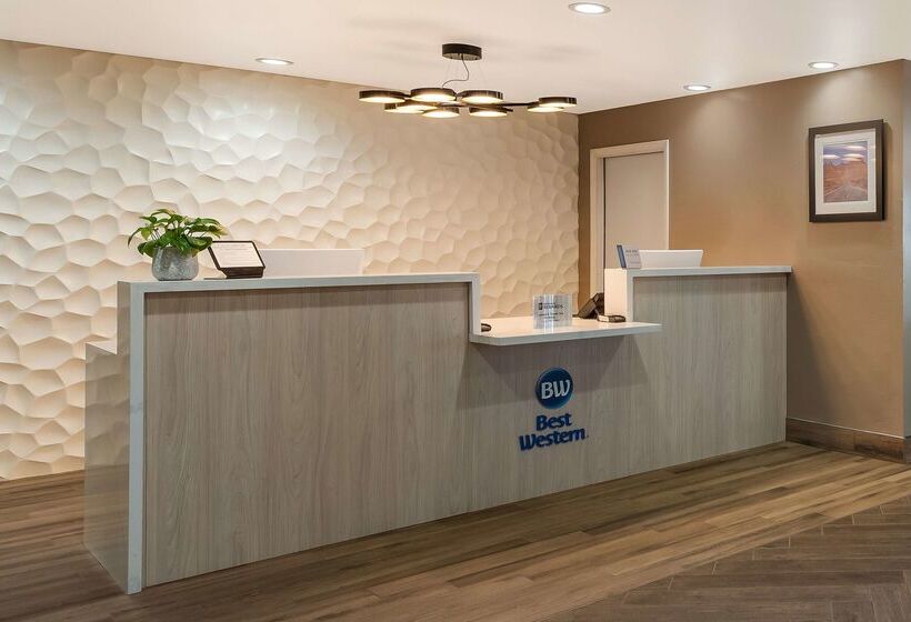 فندق على الطريق Best Western Bellemont Shadow Mountain Inn