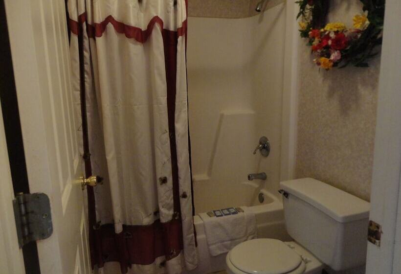 فندق على الطريق Royal Inn And Suites