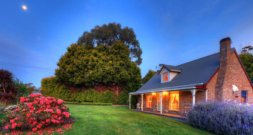 Rosebank Cottage Collection