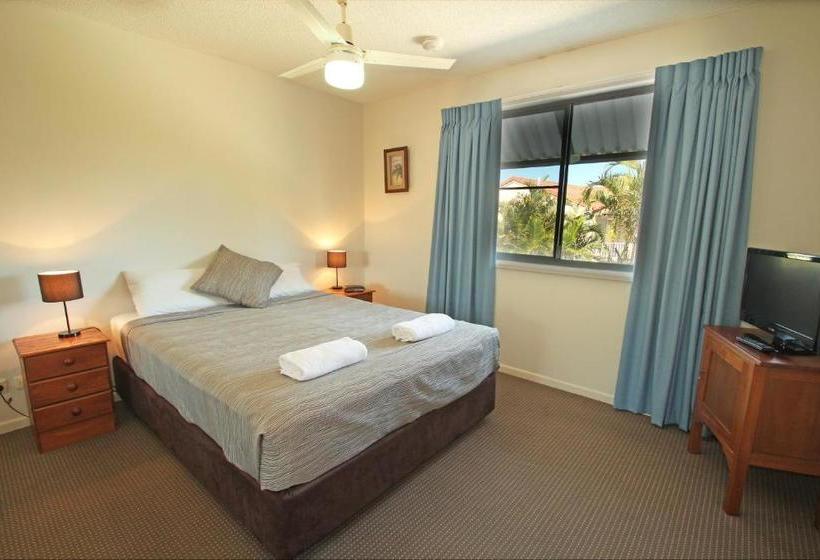 Surf Club Apartments