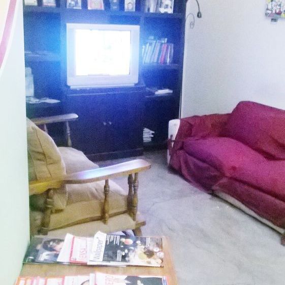 هاستل Urban 011