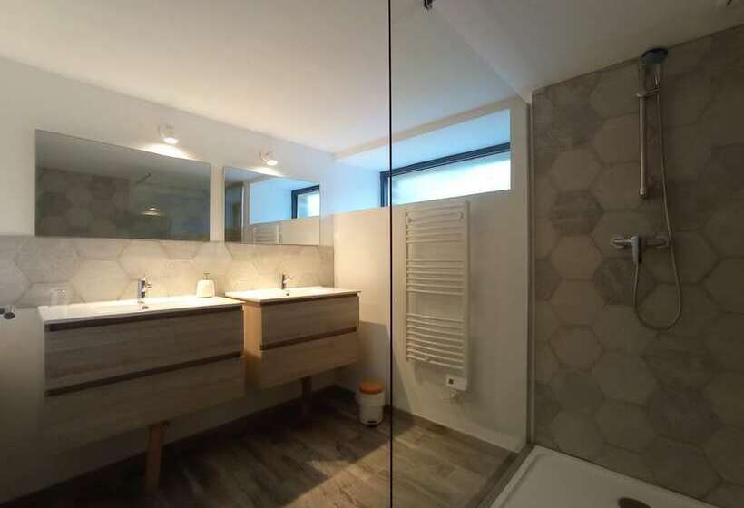 酒店 Chambre D'hôtes Oust Au Lit