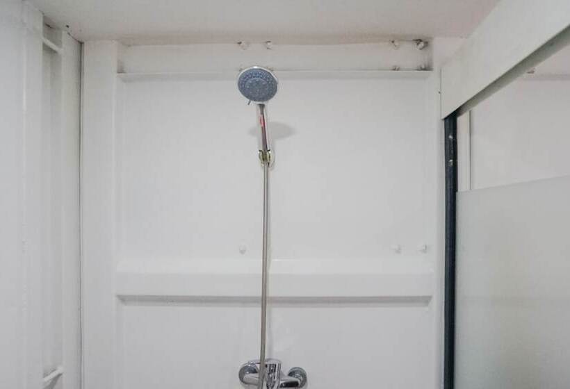 호텔 Container Smart Stay