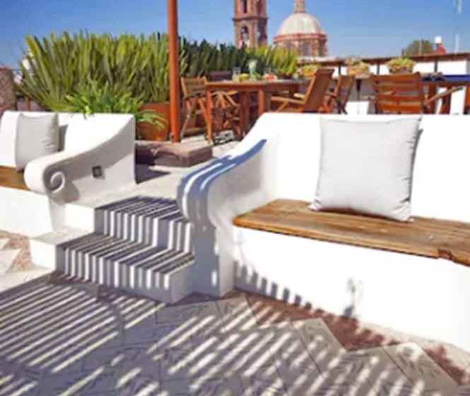 تختخواب و صبحانه Casa De Los Olivos