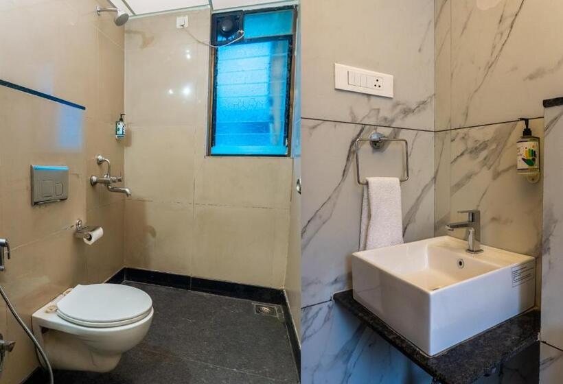 Отель Treebo Blossom   Viman Nagar