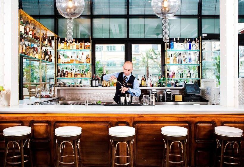 Cotton House Hotel, Autograph Collection