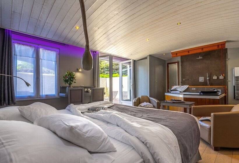 هتل Elegance Suites