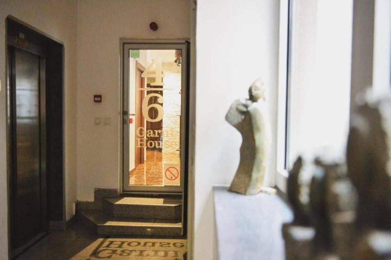 هتل Garni House 46 Plus