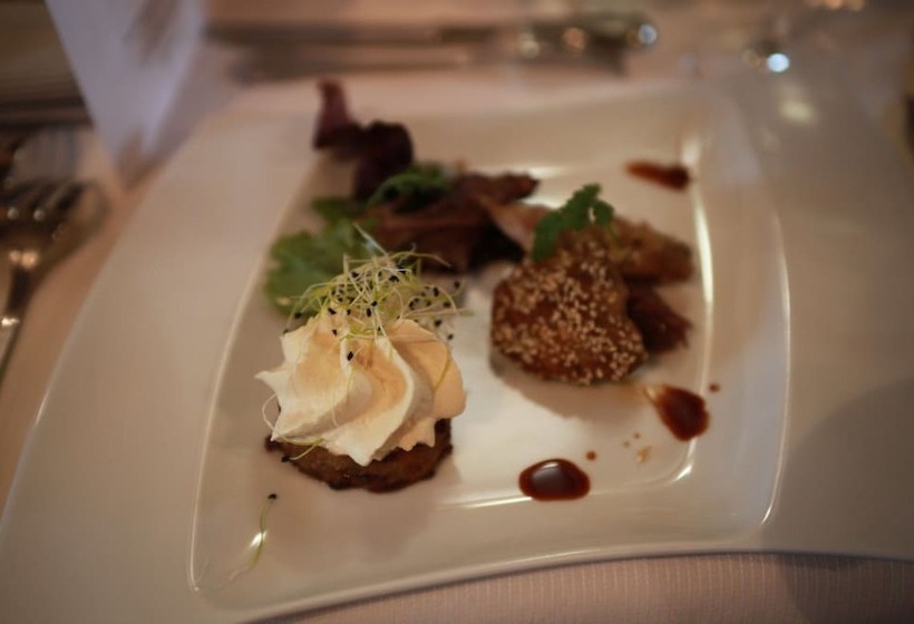 בית מלון כפרי La Bonne Auberge