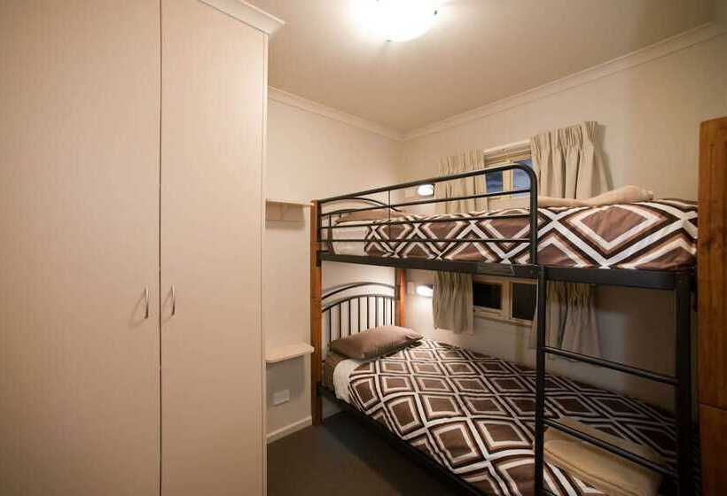 فندق Leisure Ville Holiday Centre