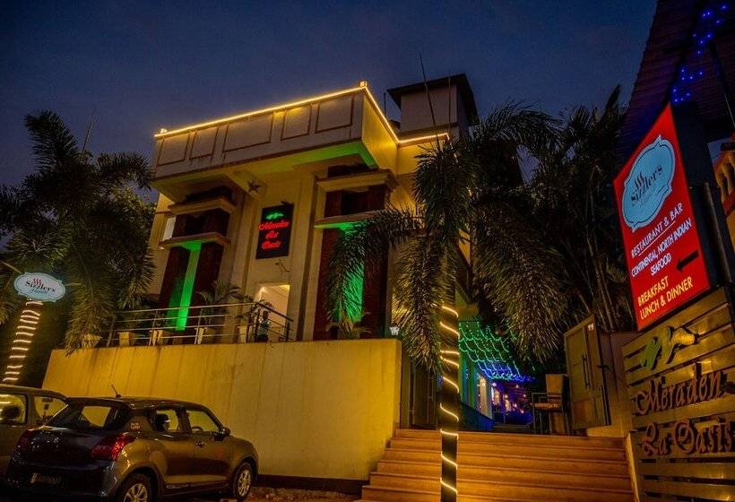 هتل La Oasis By Meraden