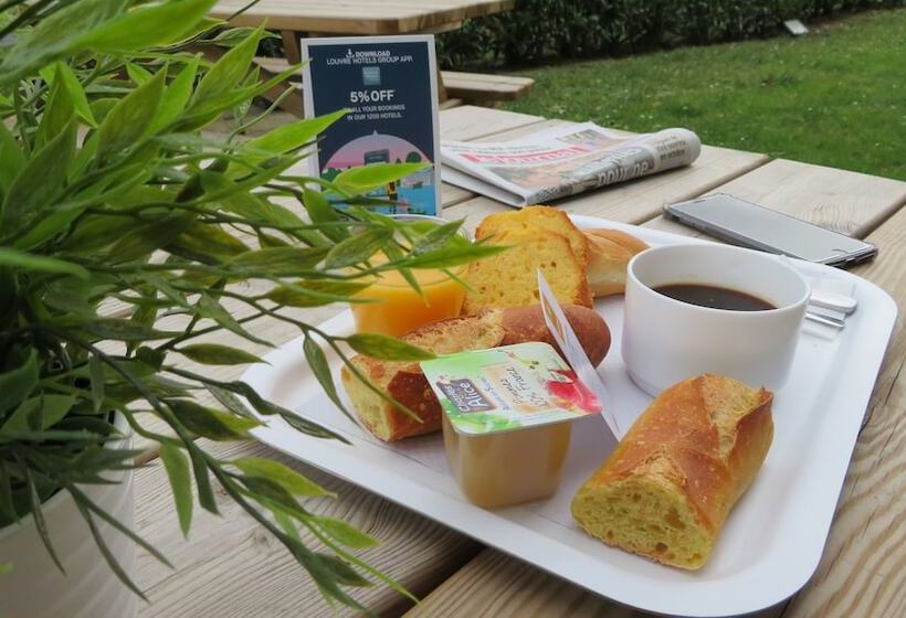 ホテル Première Classe Mâcon Sud