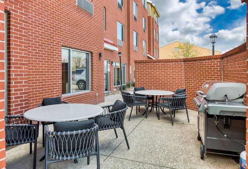 Отель Towneplace Suites By Marriott Dallas Mckinney