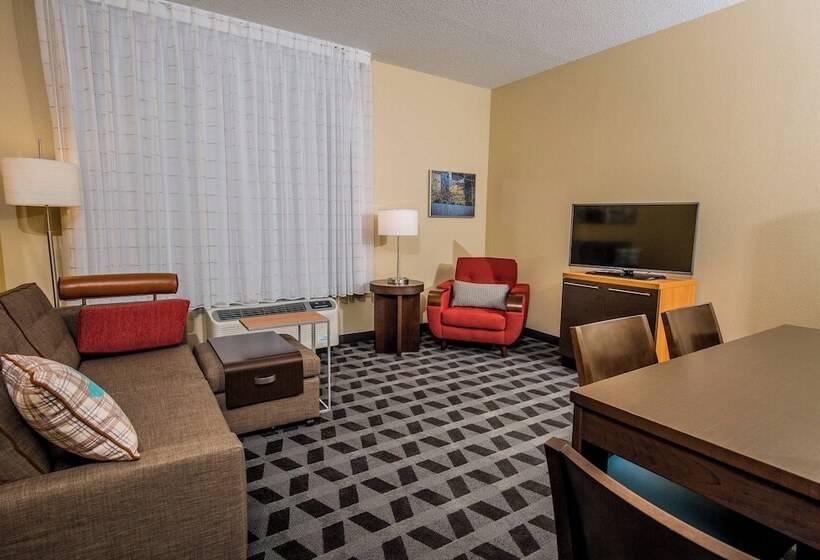 فندق Towneplace Suites By Marriott Florence