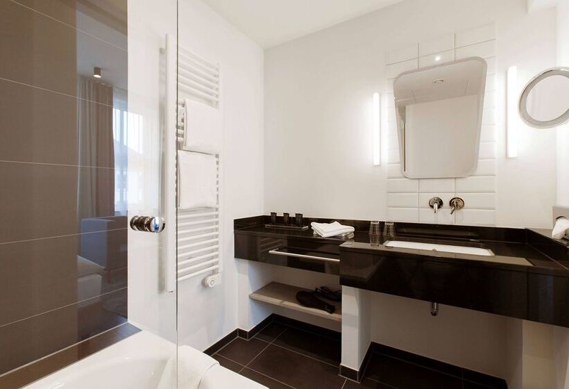 ホテル Vienna House Easy By Wyndham Osnabrück & Apartments