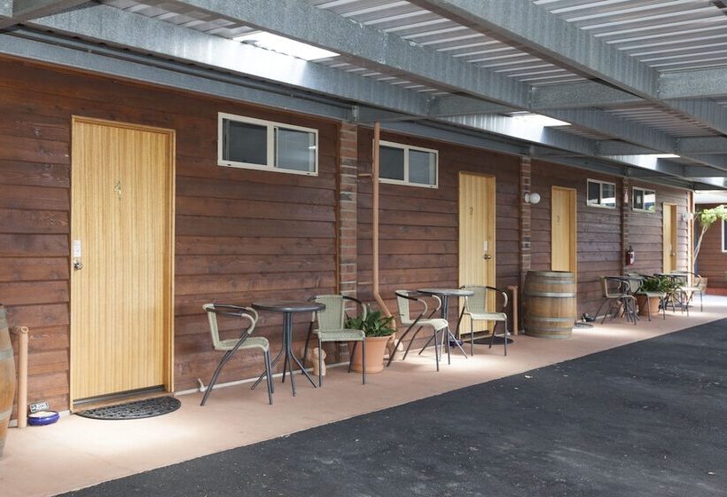 汽车旅馆  Ararat Motor Inn