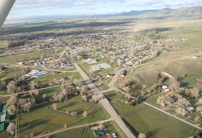 فندق على الطريق Buffalo Inn