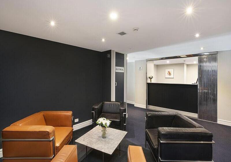 Sydney Airport Suites