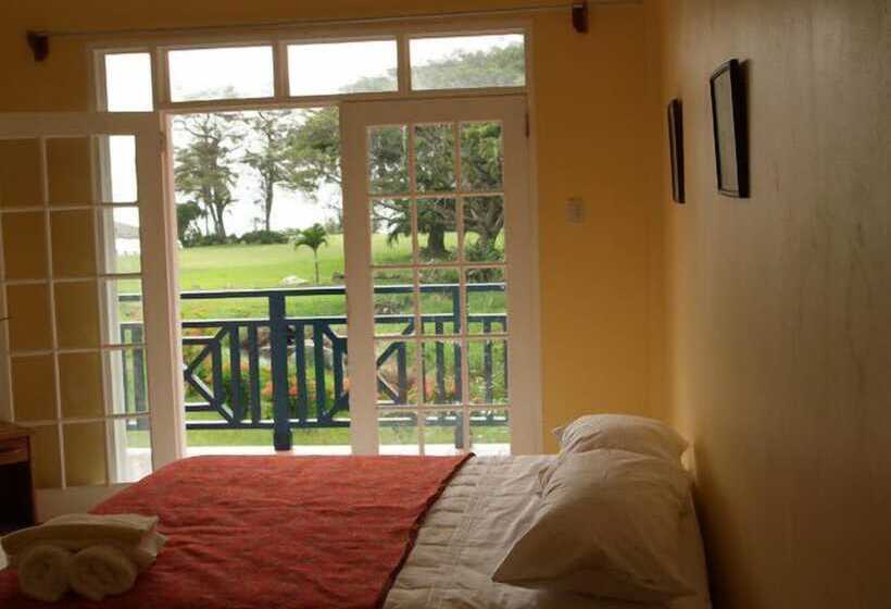 Canoe Bay Beach Resort