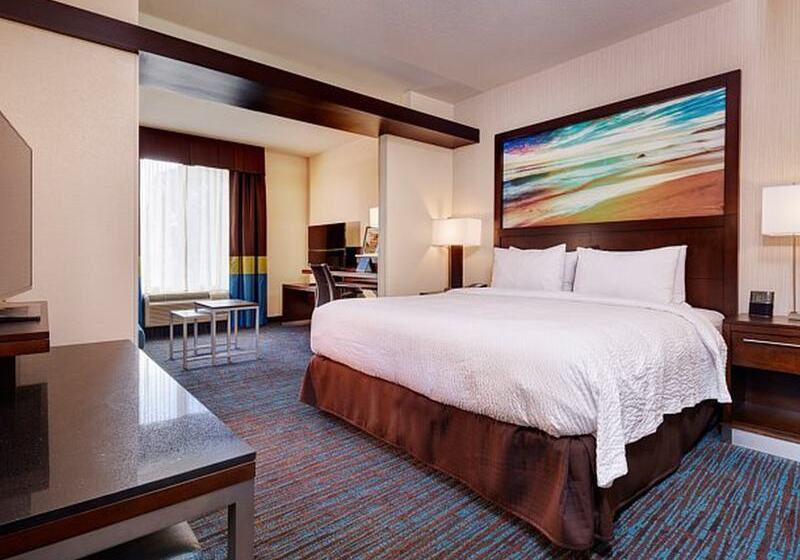 هتل Fairfield Inn & Suites By Marriott San Diego Carlsbad