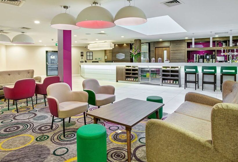 בית מלון כפרי Hampton By Hilton Bristol City Centre