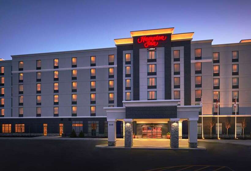 فندق Hampton Inn By Hilton Timmins