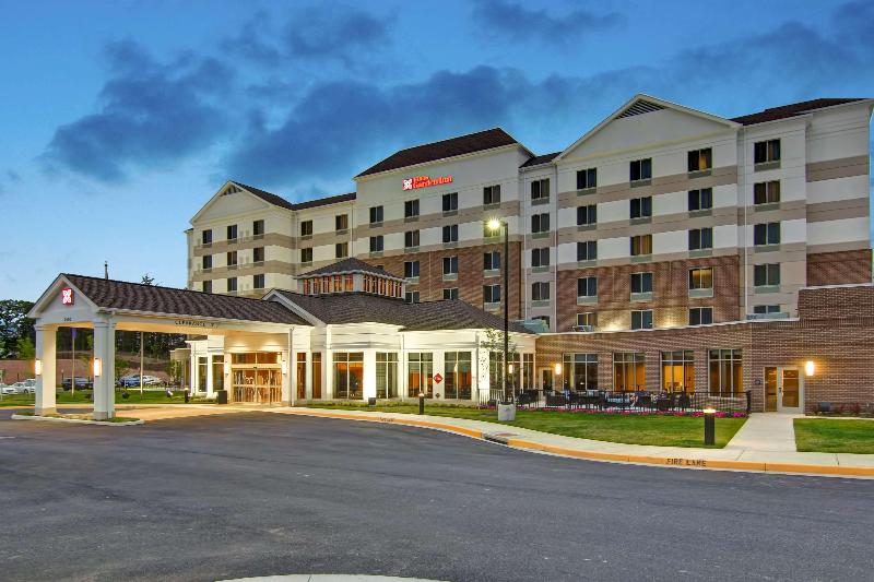 בית מלון כפרי Hilton Garden Inn Woodbridge