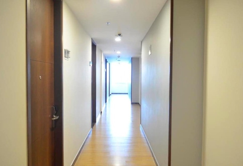 هتل Hr Amada Cúcuta