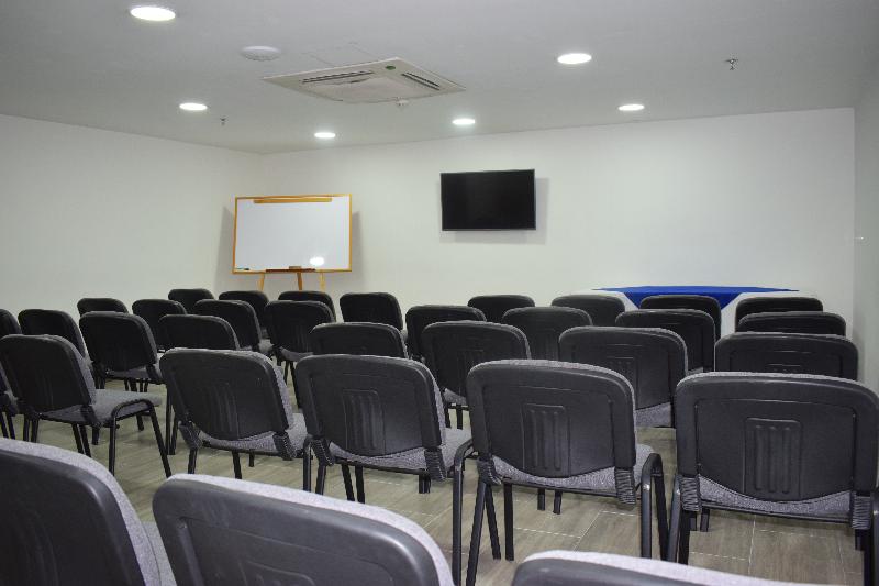 هتل Hr Amada Cúcuta