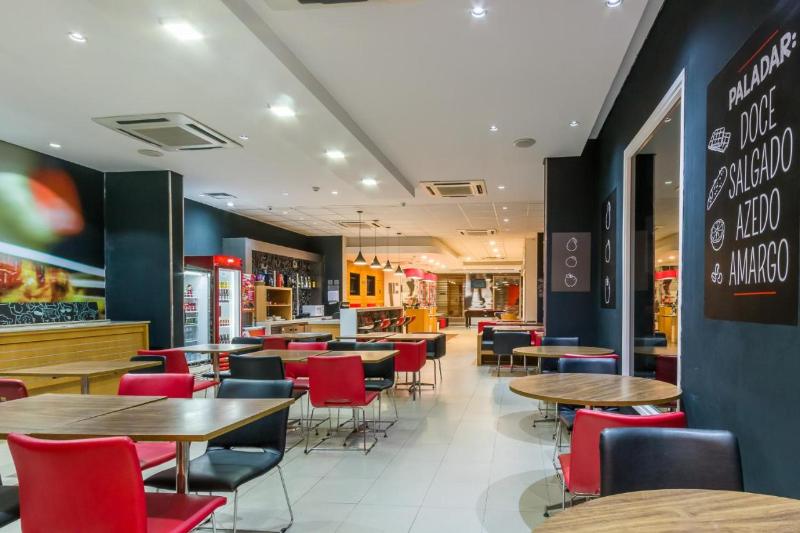 בית מלון כפרי Ibis Barretos