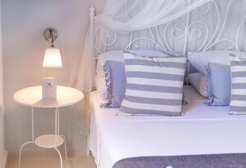 هتل Thea Villas And Suite