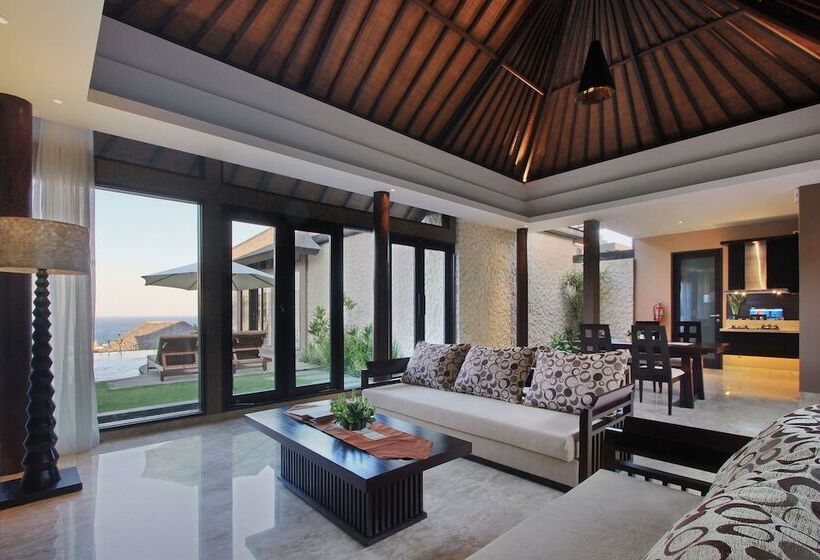 هتل Ulu Segara Luxury Suites & Villas