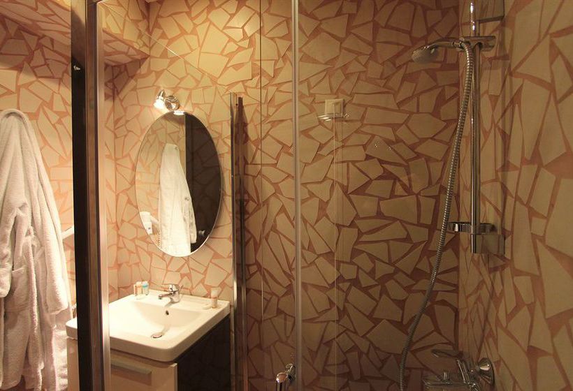 Отель White Lotus Luxury Accommodation