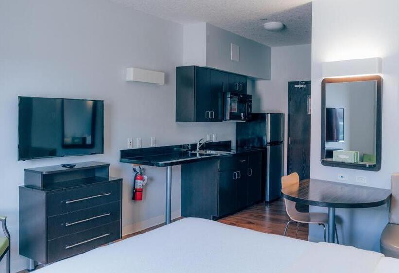 Motel 6 Airdrie