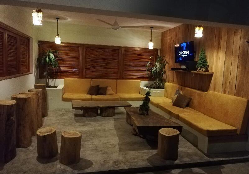 پانسیون Residencia El Balata