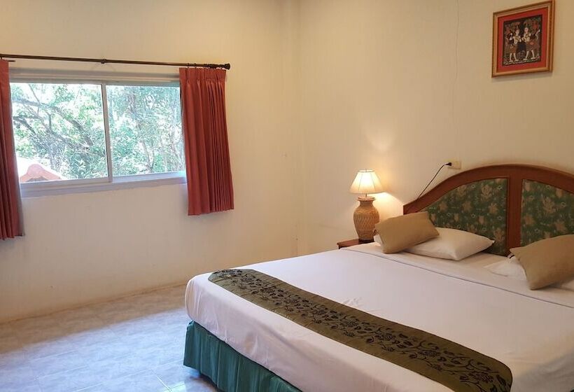 هتل Baan Suan Sook Resort