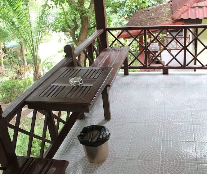 هتل Baan Suan Sook Resort