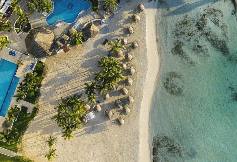 هتل Hamaca Beach