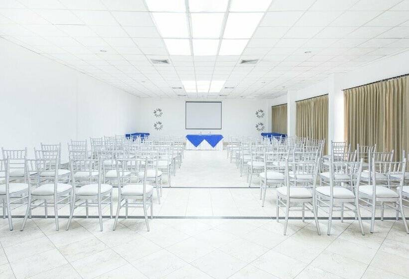בית מלון כפרי Hamaca Suites
