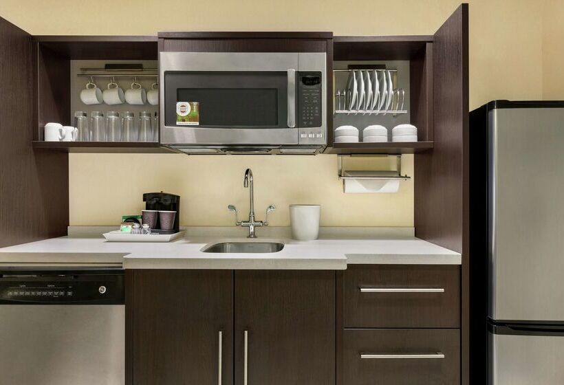 هتل Home2 Suites By Hilton San Angelo