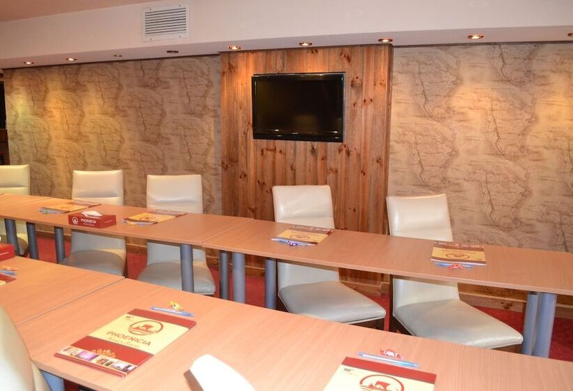 호텔 Phoenicia Comfort