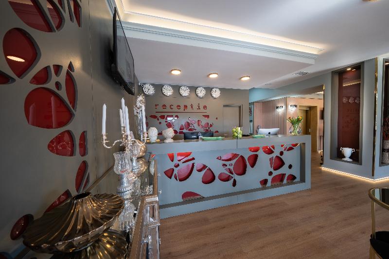 호텔 Phoenicia Comfort